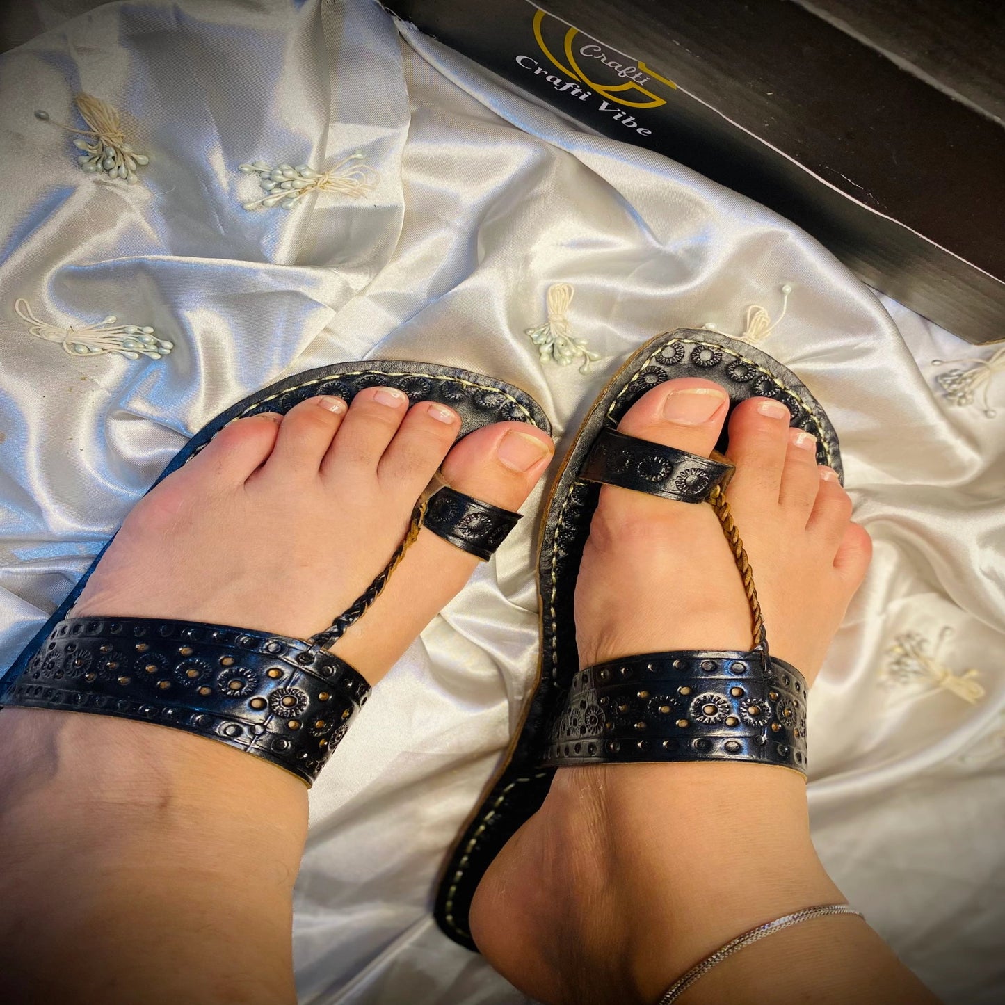 Meher-e-Noir — Black