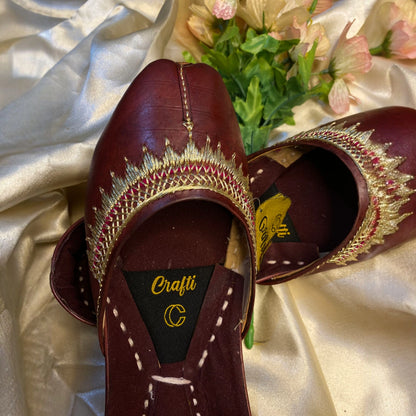 Classic Meroon Elegance