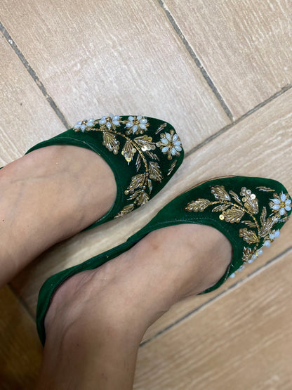 Husan-e-Sabz – Green