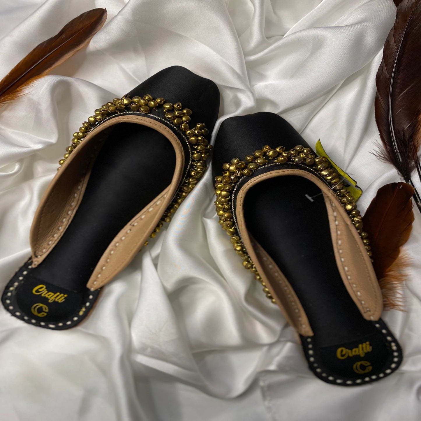 Ladies Ghungro Slipper