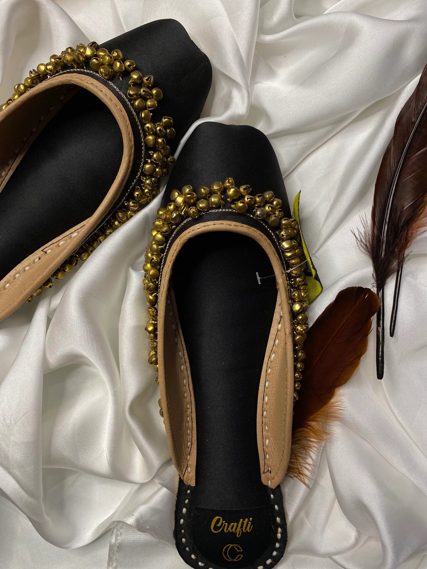 Ladies Ghungro Slipper